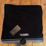Voorraad Equiline Fleece deken Hugo Zwart Grijs