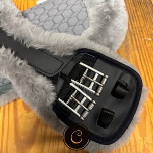 Mattes dressuur singel grijs