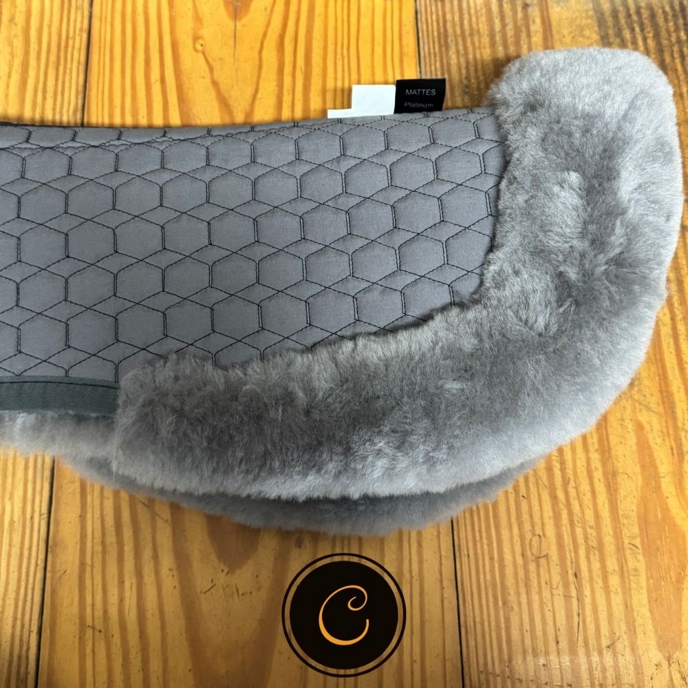 mattes onderlegger grijs det Mattes Schapenbont Onderlegger Grijs Voorraad - Afbeelding 1