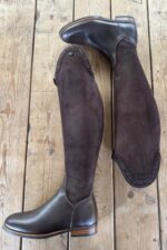 kingsley laars Lyon dressuur suede bruin